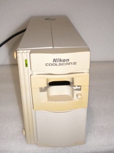 Nikon coolscan iii 35mm - coolscan, ls-30